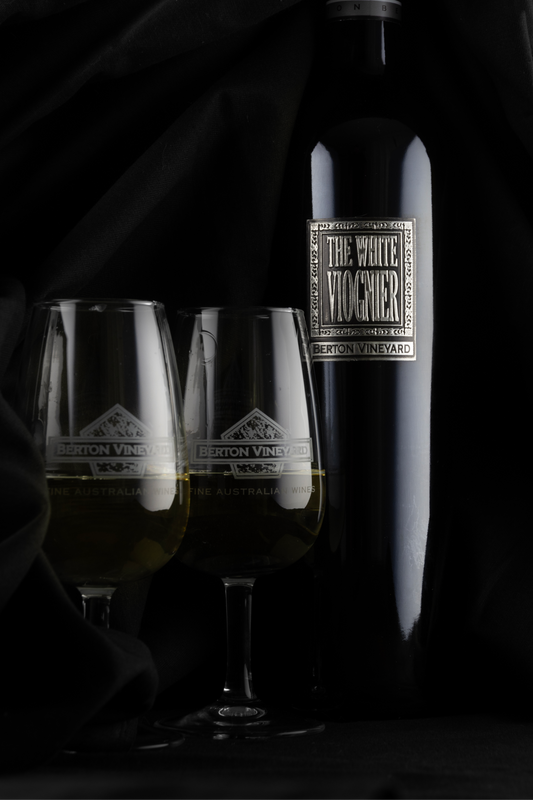 Metal Label 2025 The White Viognier